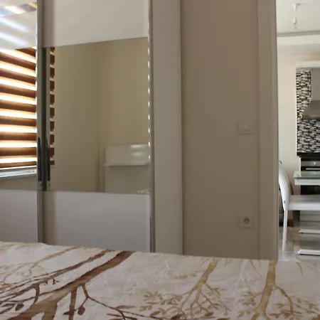 Апартаменты Oba Suites